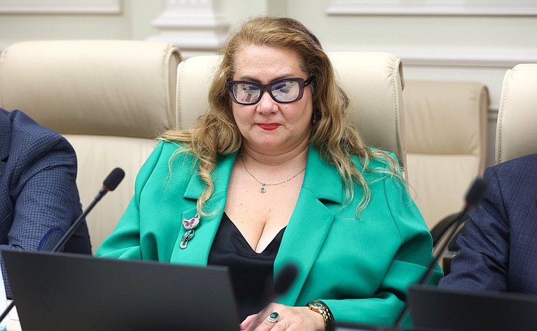 Совещание Комитета СФ по Регламенту и организации парламентской деятельности «Взаимодействие Совета Федерации ФС РФ с Центральной избирательной комиссией РФ по итогам проведения единого дня голосования в сентябре 2025 года»