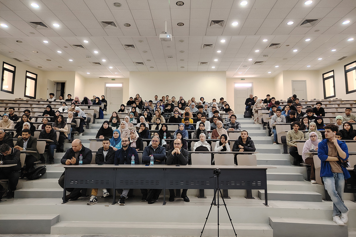 Конференция, организованная в Национальной школе нанонауки и нанотехнологий 