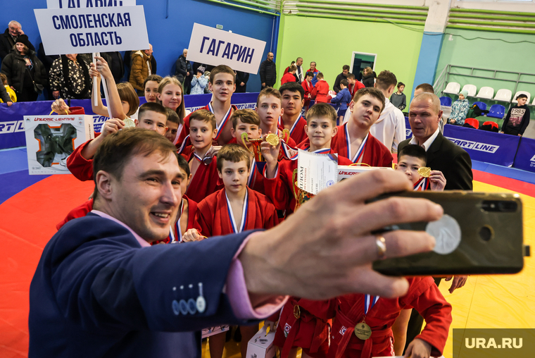 Соревнования по самбо в спортивной школе в г. Гагарин. Смоленская область, г. Гагарин