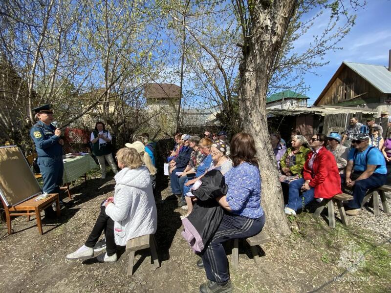 Более 180 административных дел возбудили в Новосибирской области за нарушение требований пожарной безопасности