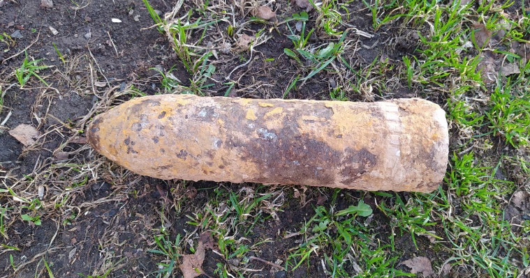 В Селтинском районе нашли артиллерийский снаряд времен гражданской войны 