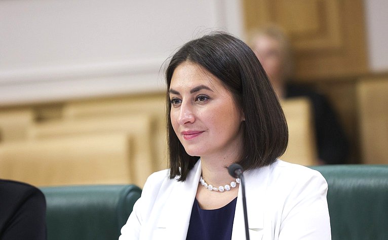 Анастасия Жукова провела встречу с лидерами XIV Всероссийской акции «Добровольцы – детям»