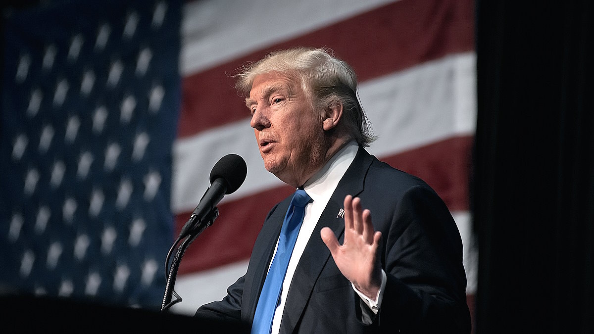 Трамп заявил, что США не могут вести бизнес в Южной Корее