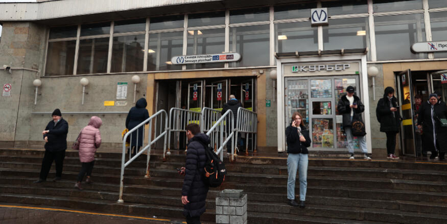 сенная площадь 2. сенная площадь санкт-петербург. сенная площадь метро. сенная площадь метро фото. метро сенная режим.