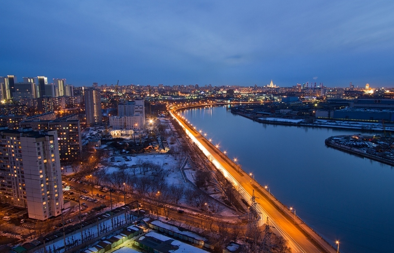 Нагатино садовники г москвы. Нагатинская набережная Москва. Нагатино-Садовники район Москвы. Нагатинский Затон ЮАО. Нагатинский Затон набережная Москва.