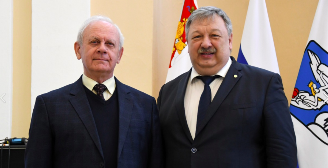 Лучших преподавателей ВоГУ отметили наградами