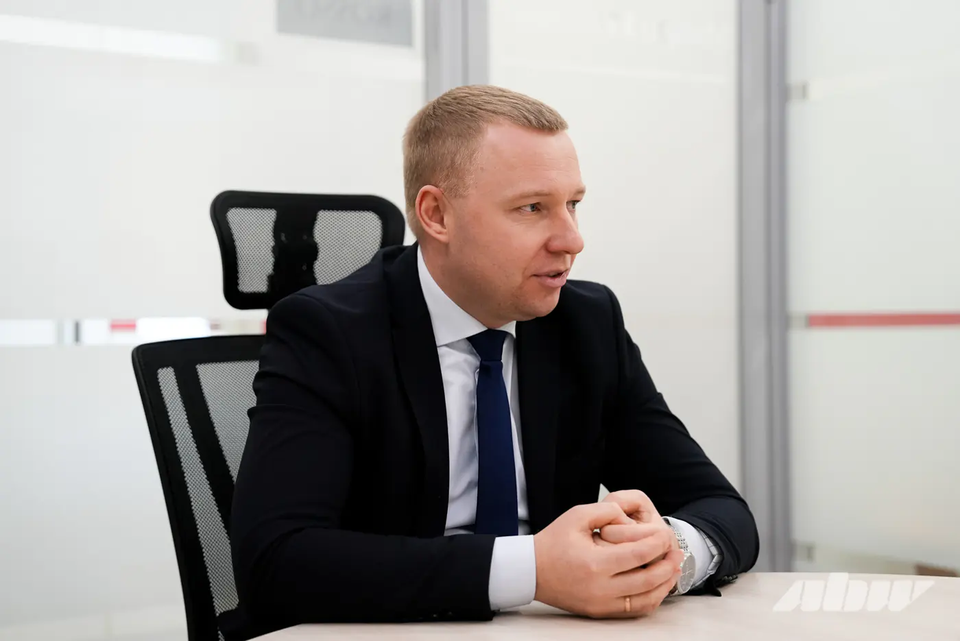 Снижение доступности лизинга для физлиц и неожиданный топ автомобилей: «Микро Лизинг» и WestMotors подвели итоги 2025 года