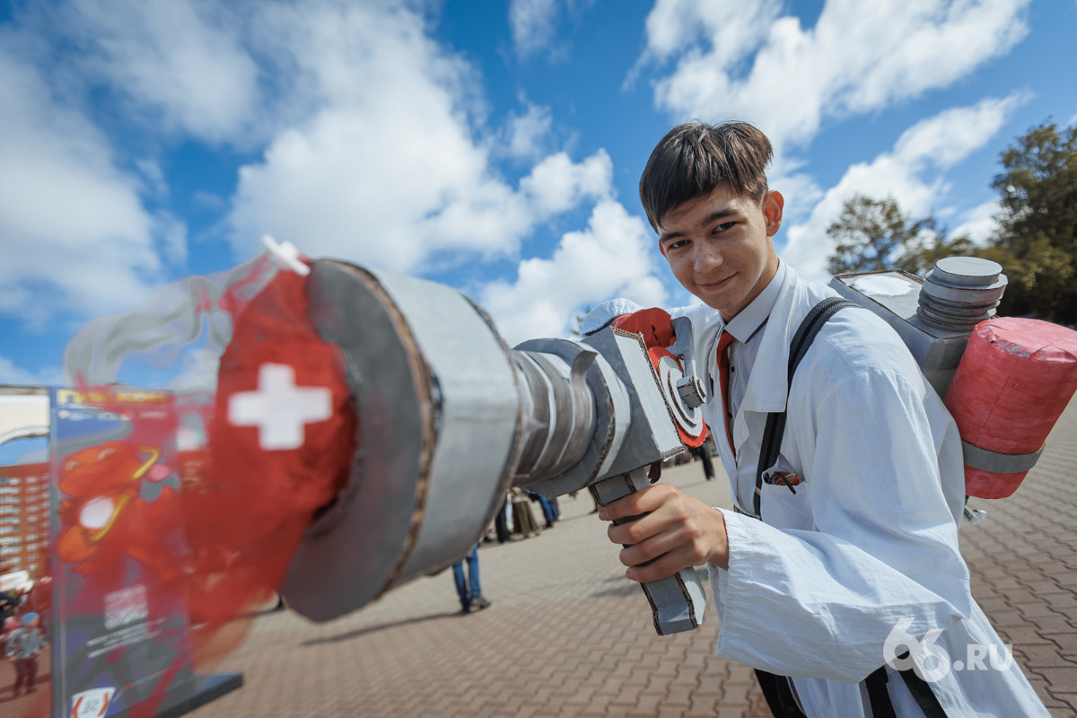 Десятки тысяч героев фильмов и игр собрались в парке Маяковского. Большой фоторепортаж с «Гиккона»