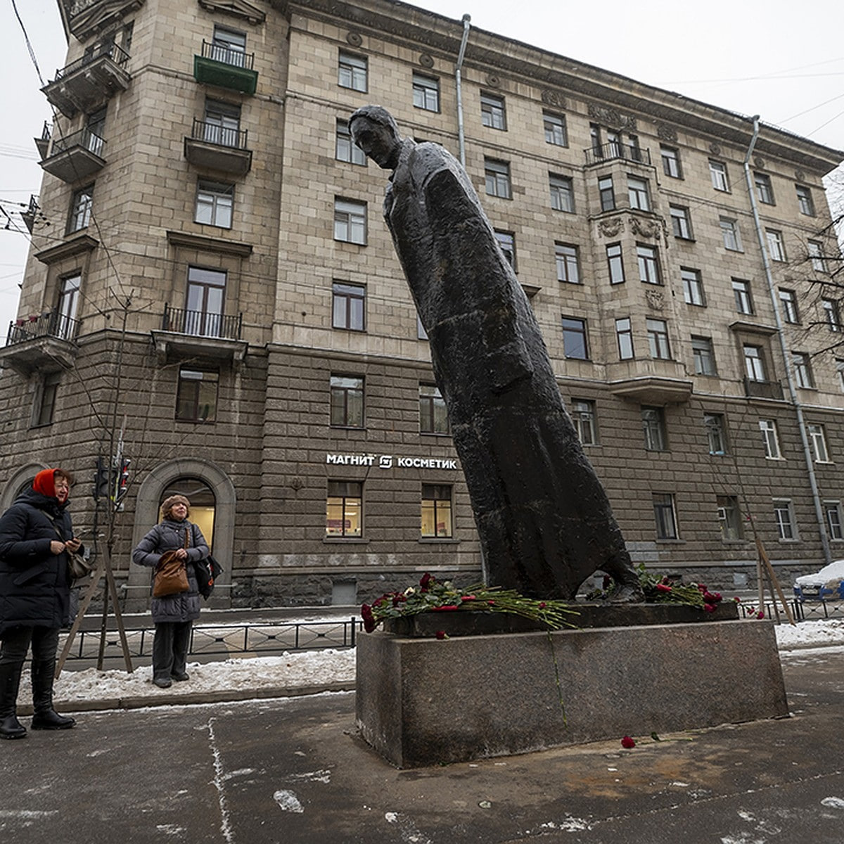 памятник блоку в санкт петербурге на декабристов