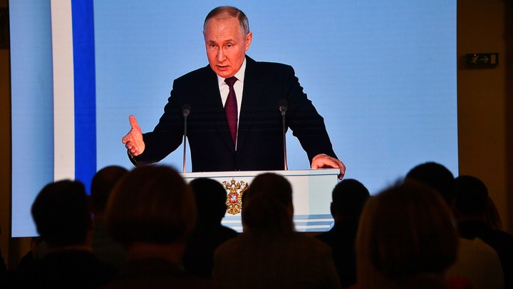 Визит Путина на Ближний Восток - это формирование нового мироустройства: Бакланов расставил акценты