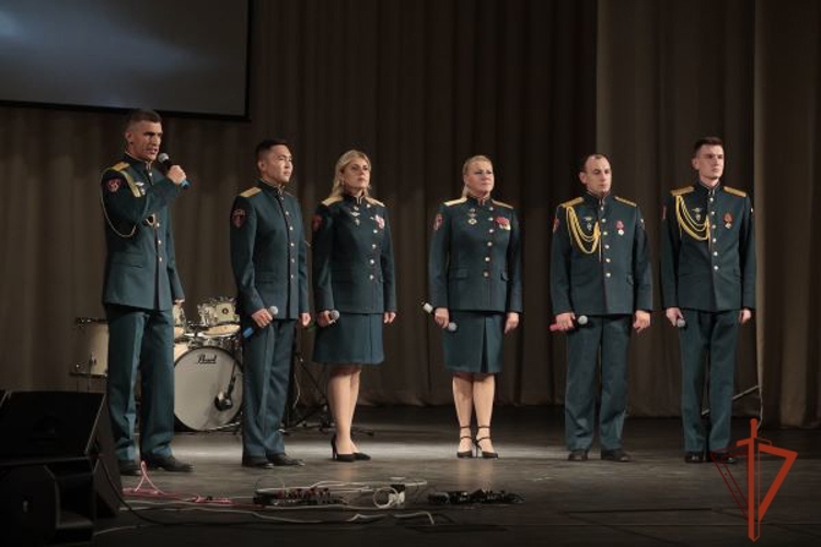 Военнослужащие Красноярского соединения стали лауреатами смотра-конкурса художественного творчества Росгвардии «Солдаты антитеррора»