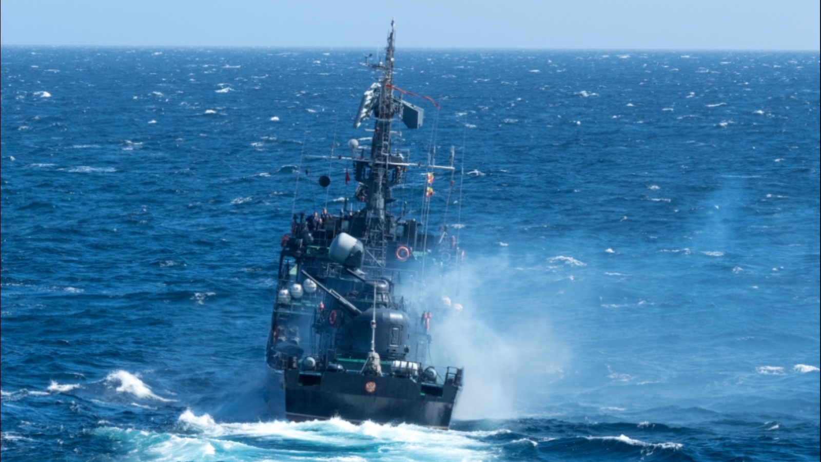 Морские цели. Баренцево море флот. ВМФ У Баренцево море. Корабли ВМФ. ВМФ В шторм.