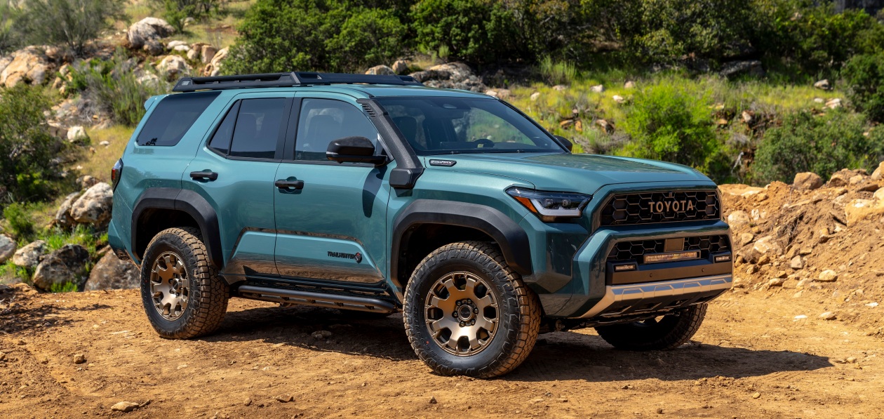 Toyota представила новый 4Runner