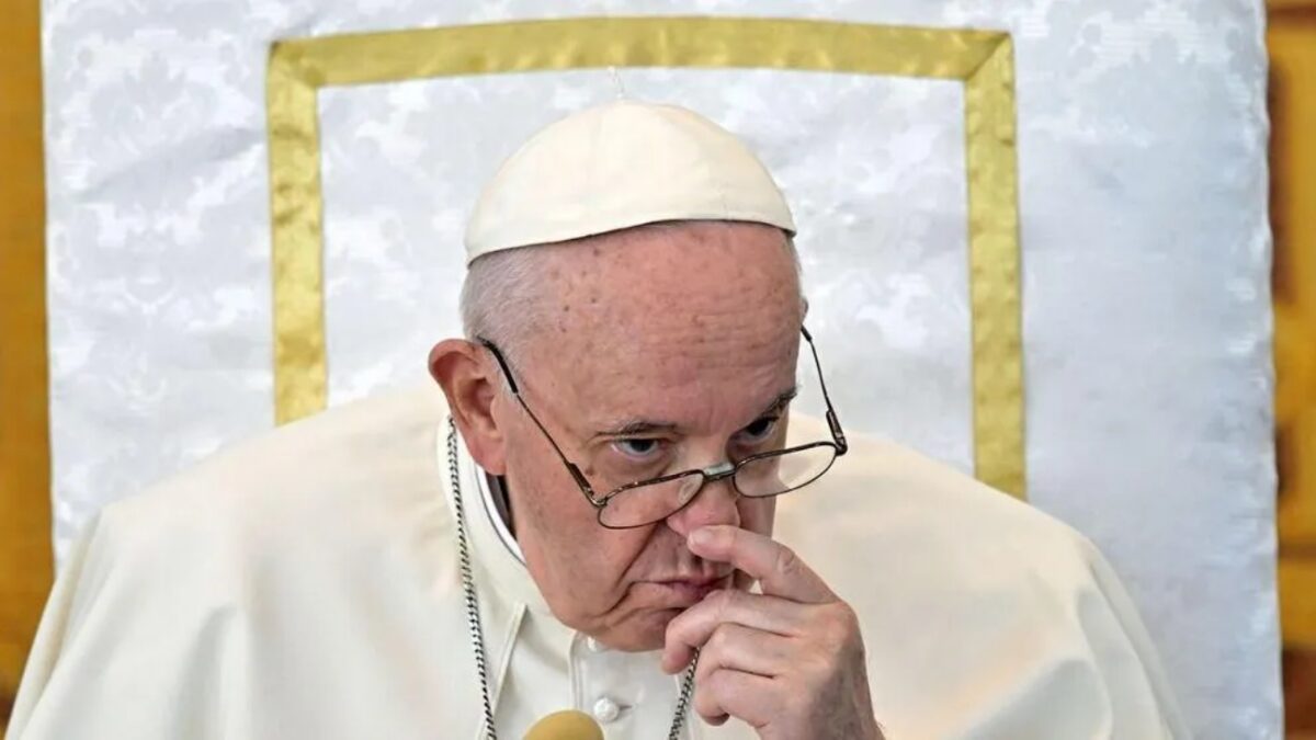 папа римский о чеченцах и бурятах