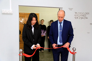 В ВолгГТУ открылись две обновленные аудитории - лаборатория каталитических технологий кафедры ТОНС и центр оценки и развития компетенций