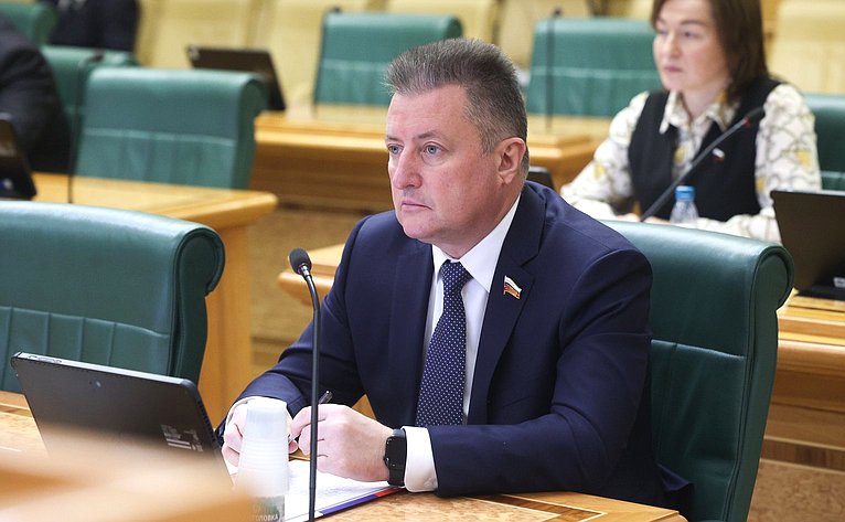 Евгений Богомазов