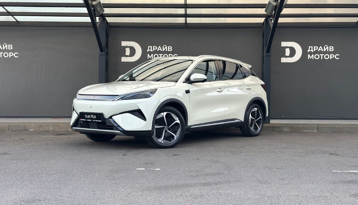 Sea Lion 06 доехал до Минска, а цены на BYD рухнули. Разбираемся в новых прайсах