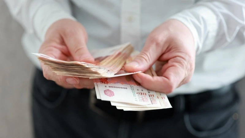 Новак: инфляция в России к концу 2025 составит порядка 6%