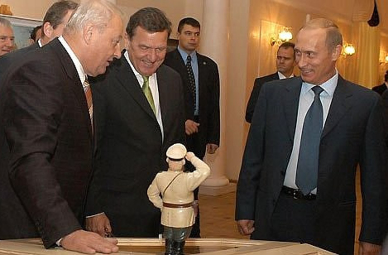 Встреча двух лидеров на Урале проходила в дружеской обстановке