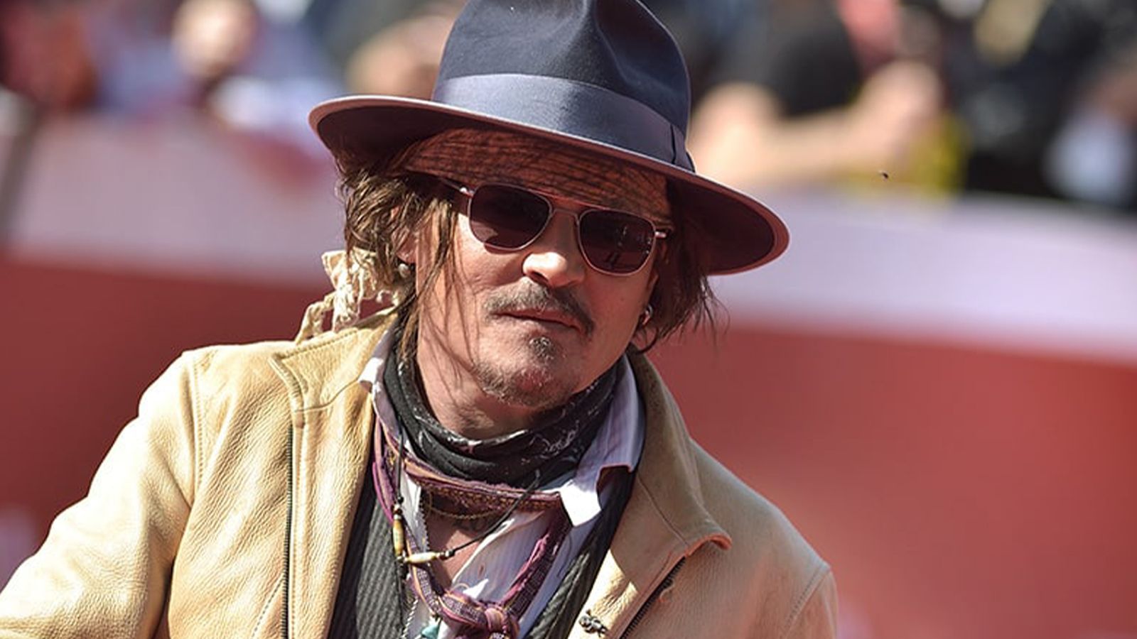 Джонни депп расстается. Джонни депп 54 года. Джонни депп 2000 год. Джонни депп расстается. Джонни депп расстается.