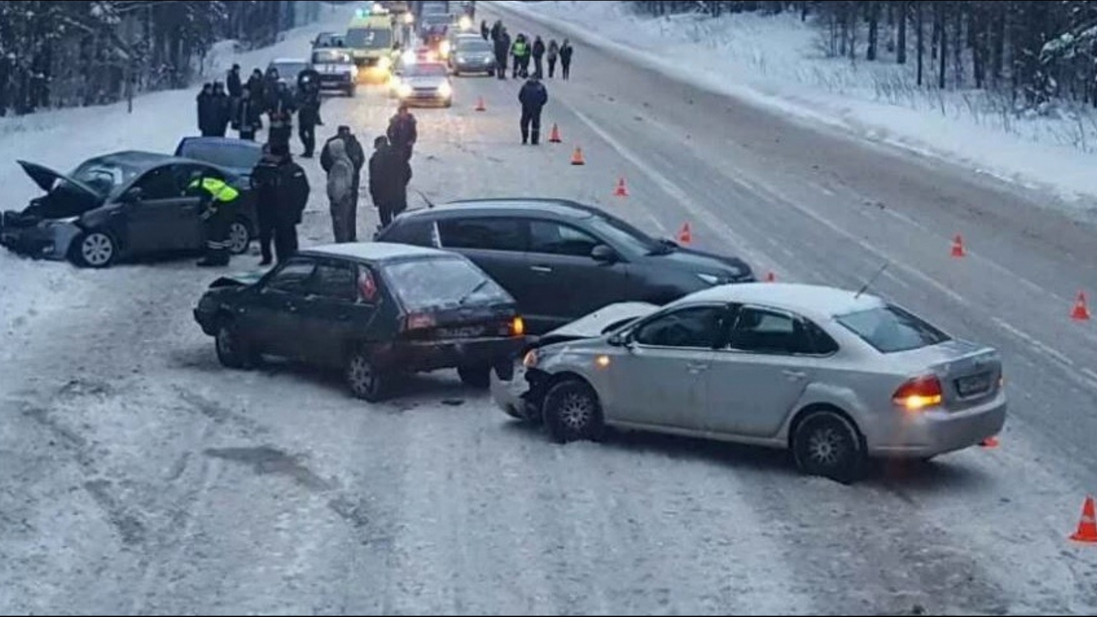 22 ноябрь 2021. Лунный календарь на ноябрь 2021 года. Дата 11. Фазы луны в ноябре 2021. 2021.