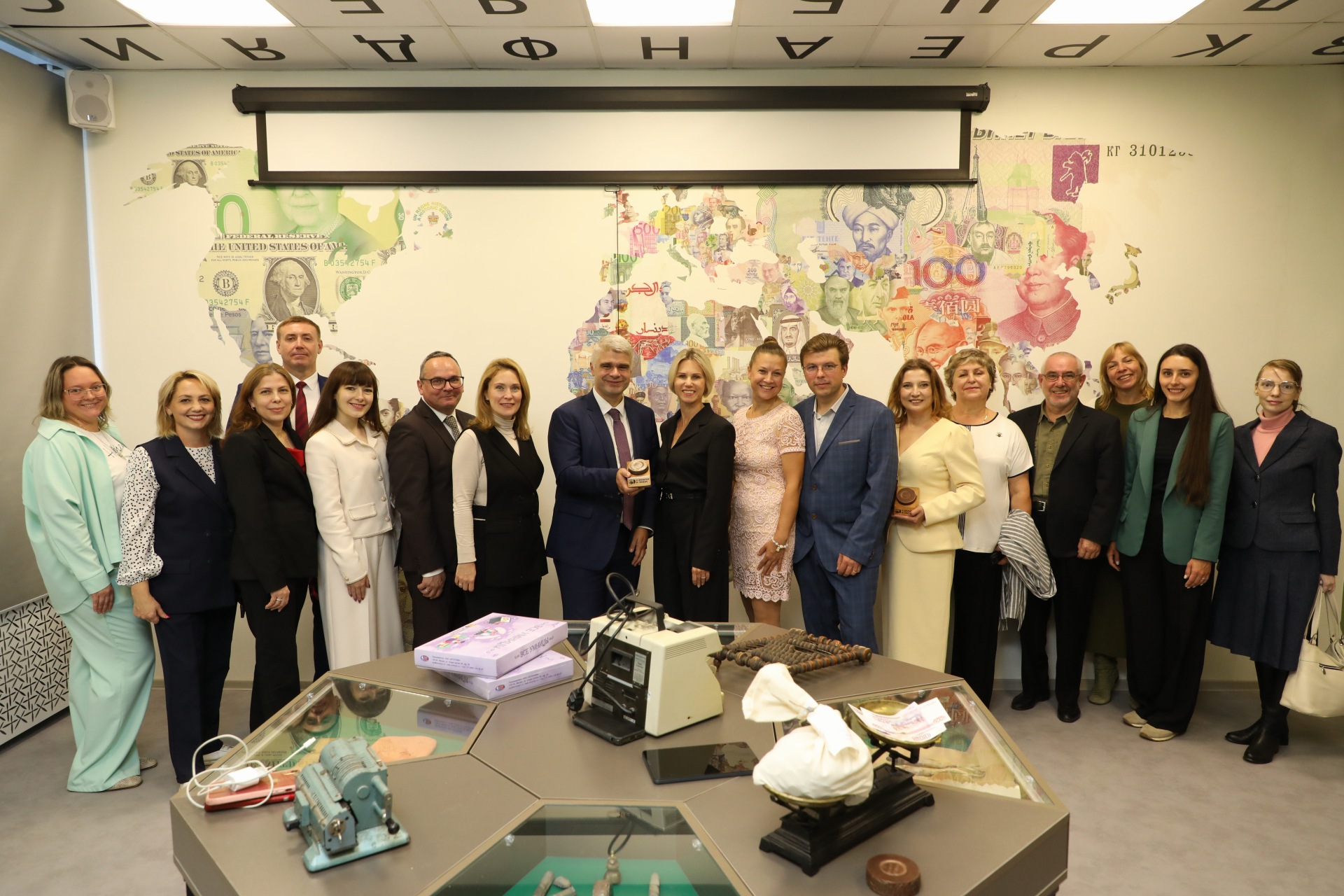 Открытие музея денежного обращения 2