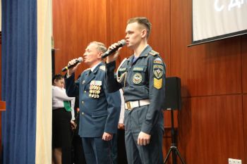 Личный состав института принял участие в торжественном мероприятии Главного управления МЧС России по Свердловской области 