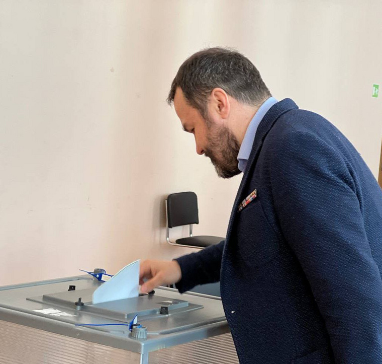 Александр Григоренко проголосовал на выборах президента РФ