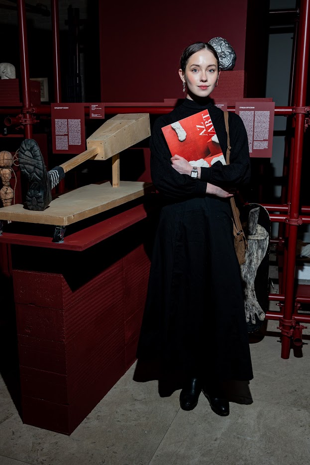 В пространстве AZ/ART открылась выставка «Живые скульптуры» (фото 16)