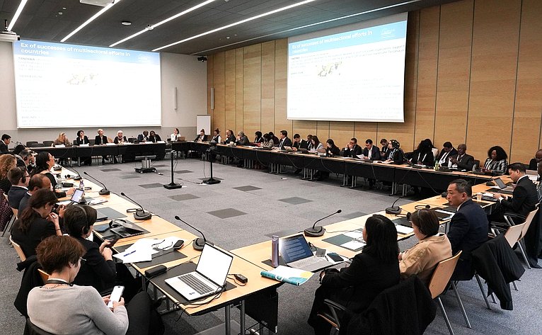 Сенаторы в составе делегации Федерального Собрания РФ участвуют в 151-й Ассамблее Межпарламентского союза в Женеве