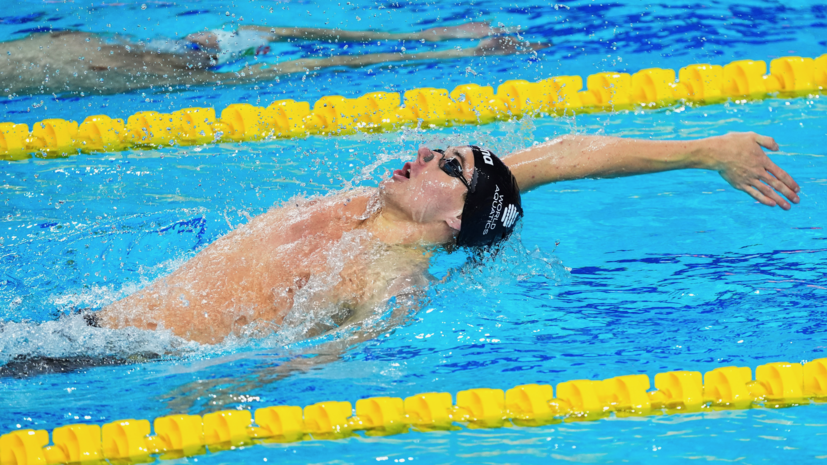 «Чтобы стать лучшим, не надо бить морду»: Лифинцев — о плавании на спине, курьёзах с амуницией и тренировках касания