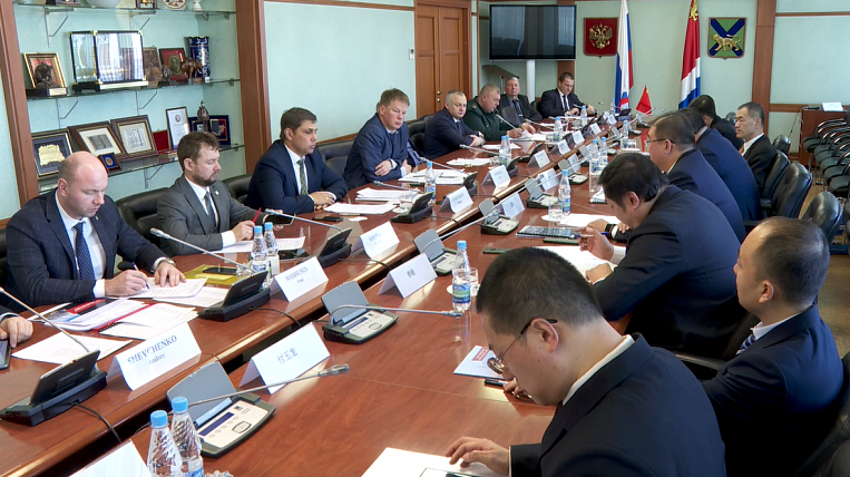 политика приморье. защита прав граждан. политика приморье. прим край правительство министр финансов. министерство экономического развития приморского края.