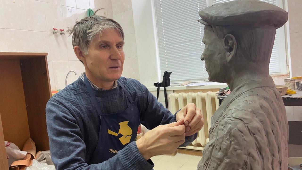 Скульптор из Мордовии создаёт портреты поэтов и писателей