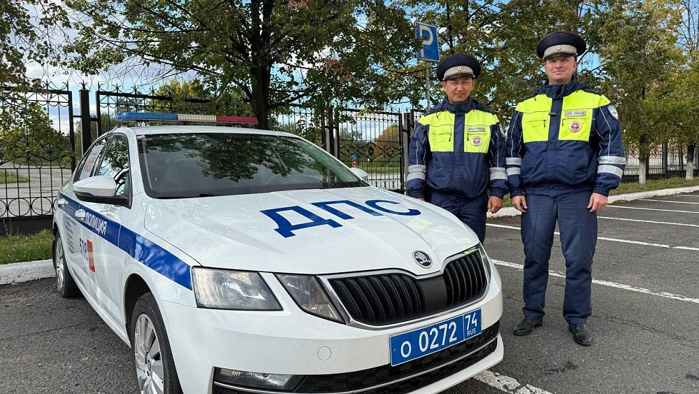 Полицейские из Челябинска помогли роженице добраться до больницы
