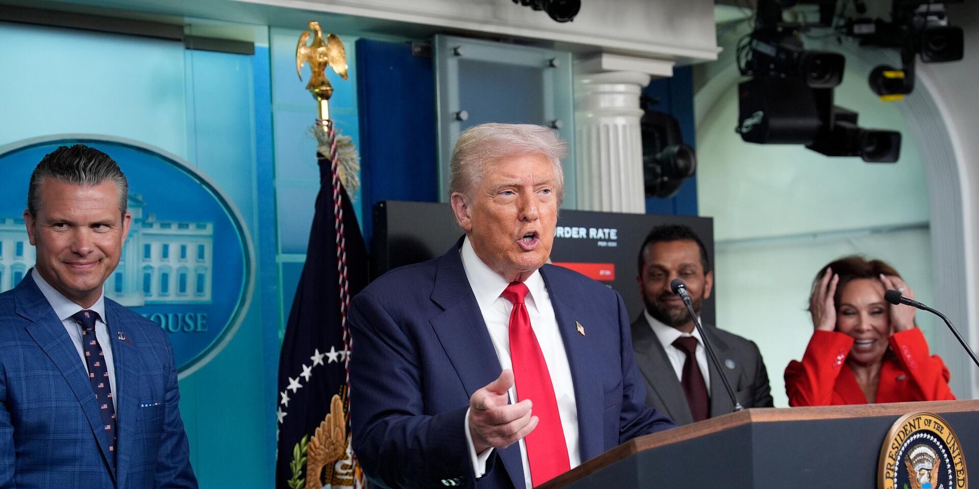 Выступление президента США Д. Трампа - ИноСМИ, 1920, 08.10.2025