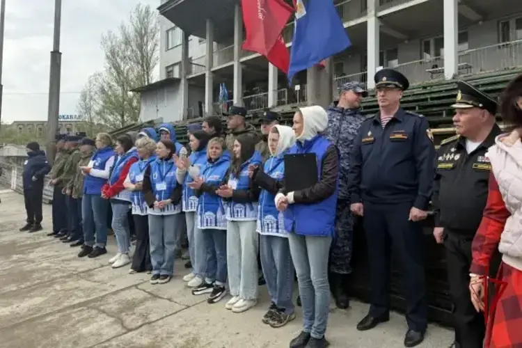 В Ярославле сотрудники Росгвардии приняли участие в военно-патриотическом мероприятии 