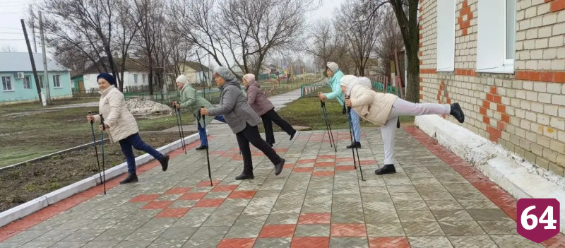 Саратовские пенсионеры освоили технику быстрого засыпания