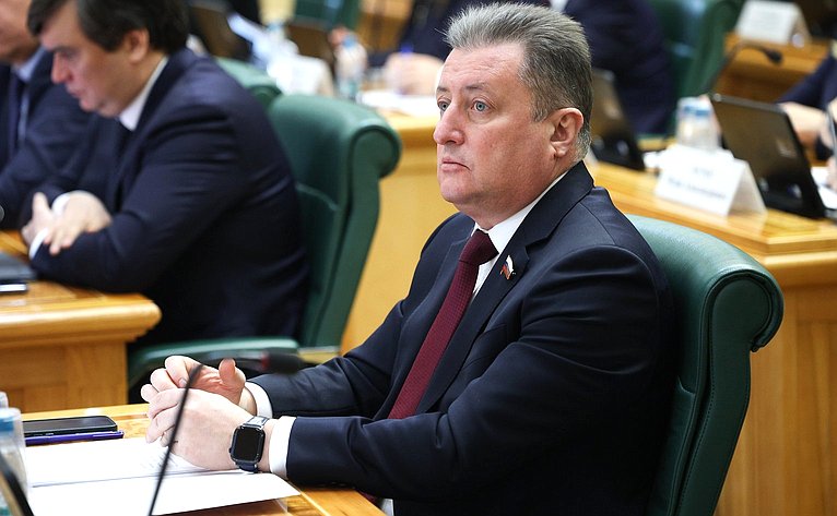 Евгений Богомазов