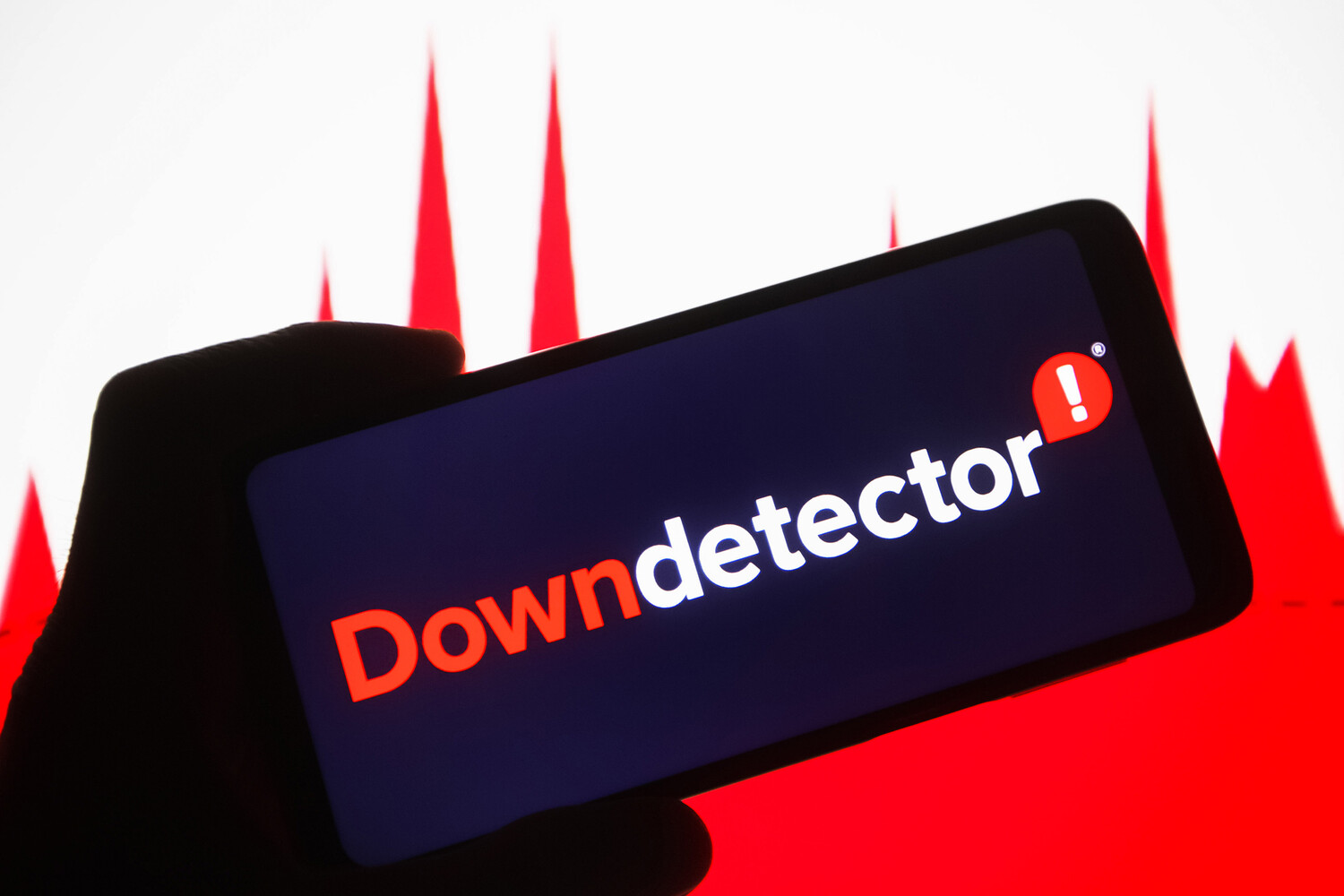 Сайт запущен. Downdetector. IOS Russia.