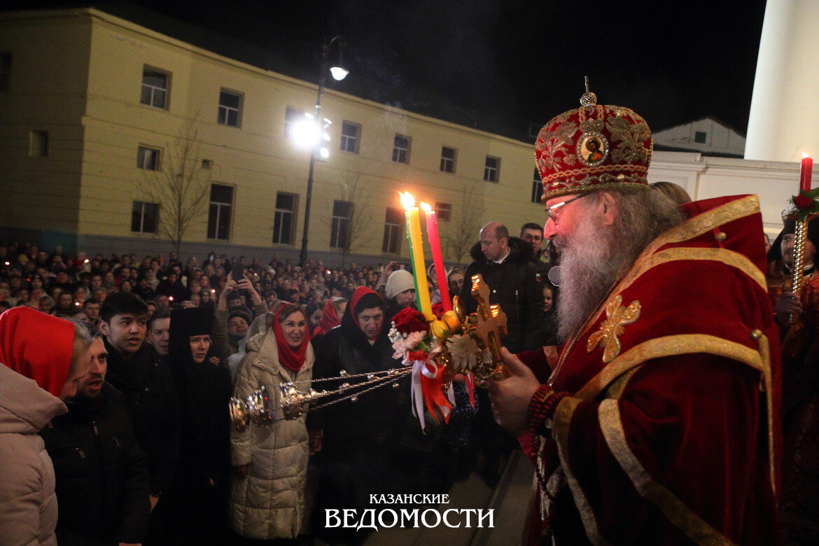 Кемерово Знаменский собор пасхальное богослужение