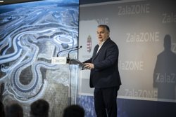 Орбан заявил, что Венгрия вынуждена закупать энергоресурсы у России