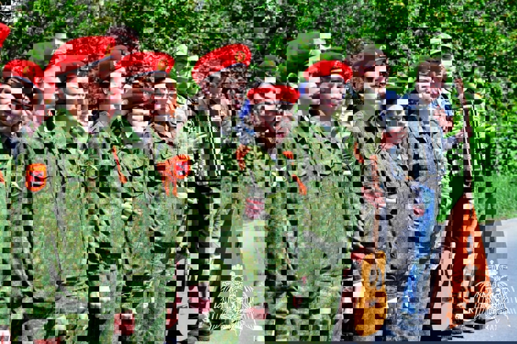 Персональный парад для ветерана Великой Отечественной войны организовали росгвардейцы в Ростове-на-Дону