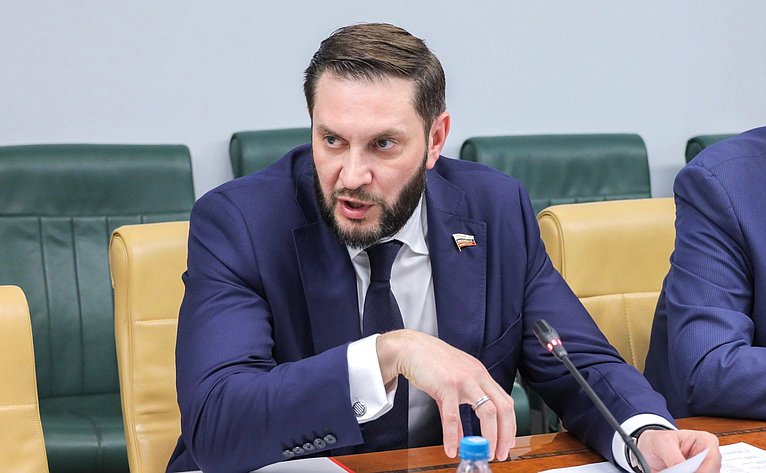 Иван Евстифеев