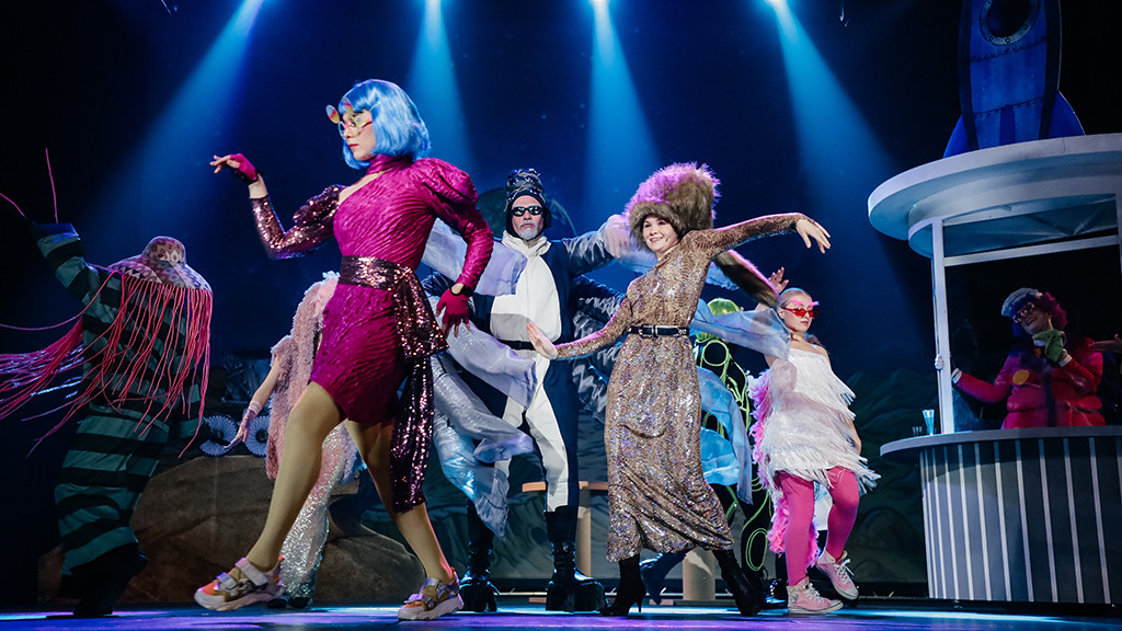 Фото предоставлены Молодёжным театром Алтая