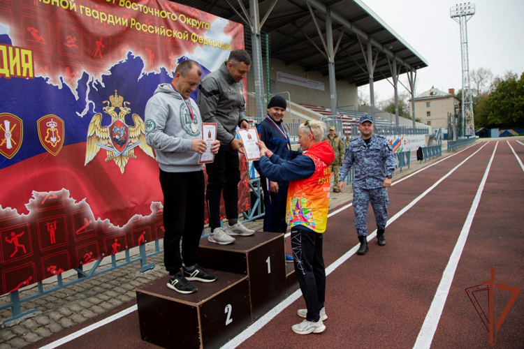 В Хабаровске прошел чемпионат Восточного округа Росгвардии по военно-спортивному многоборью