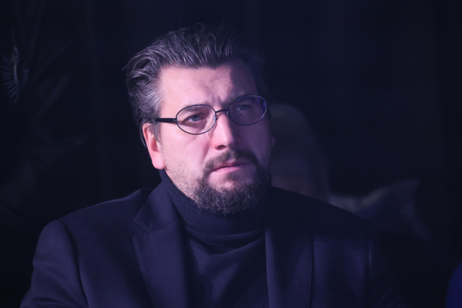 Александр Устюгов на церемонии прощания со Всеволодом Шиловским в Московском театре Всеволода Шиловского