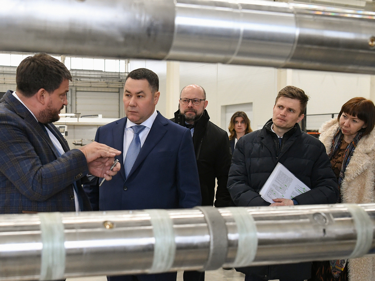 Губернатор Игорь Руденя посетил промышленные предприятия Тверской области