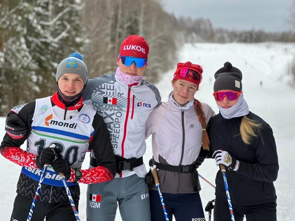 кирово чепецк лыжные гонки пфо. кирово чепецк лыжные гонки пфо. владимир митрошин пгу. медаль за лыжные гонки. соревнования с общим стартом лыжные гонки.