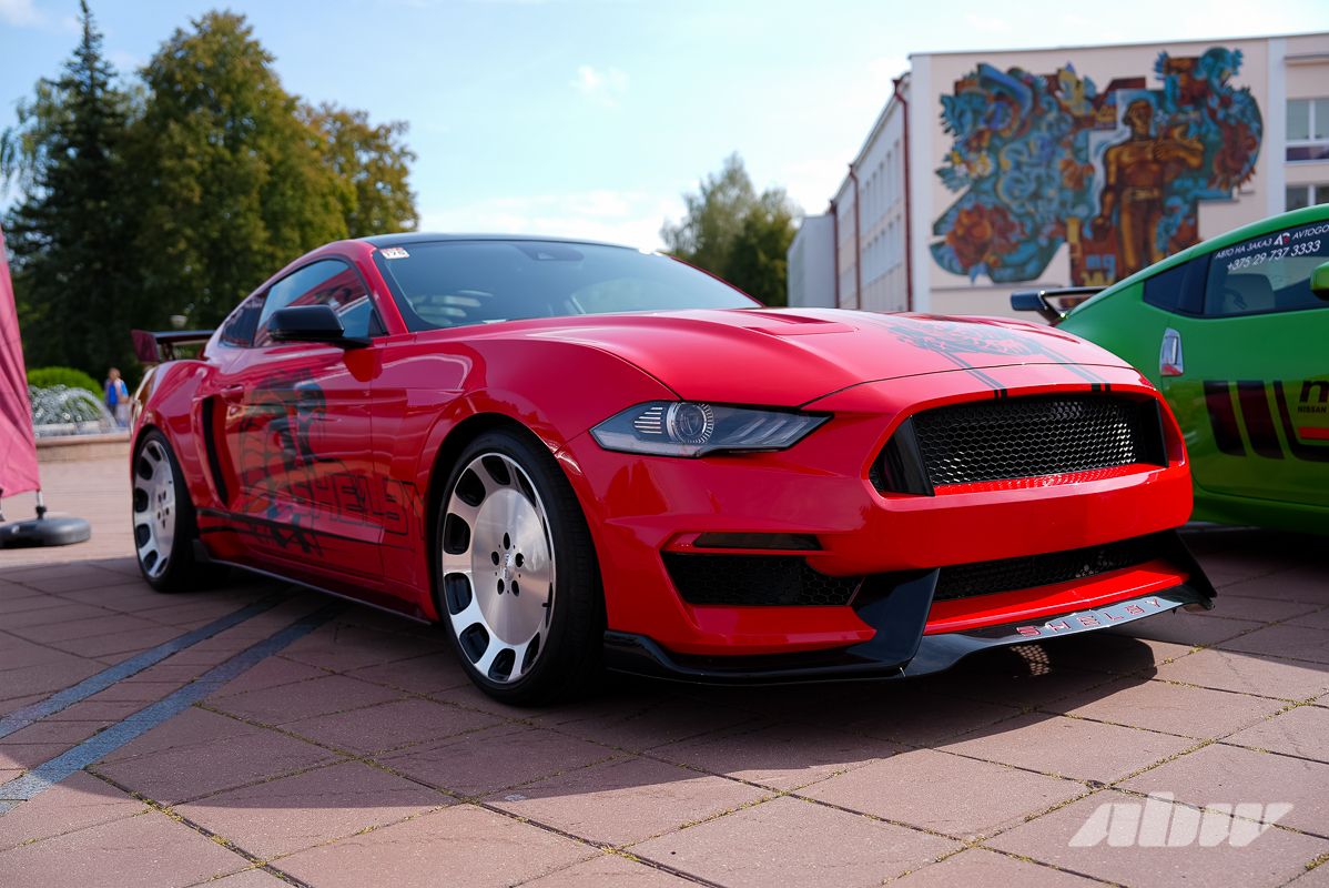 Монстр-трак Audi 100, Mosvagen и «Волга»-кабриолет: чем запомнился «Авто Тюнинг Батл» в Новополоцке