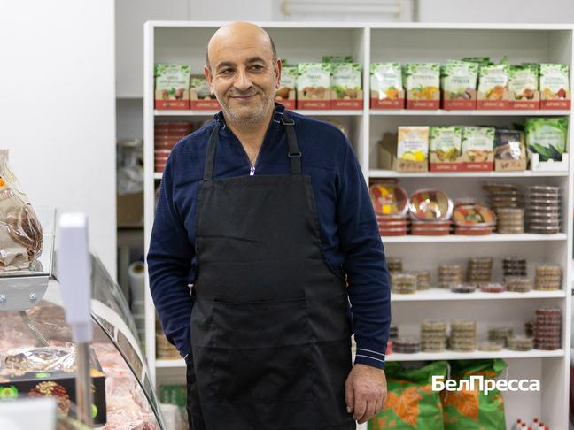 Всё свежее и натуральное. Благодаря соцконтракту в Ровеньках появился мясной магазин - Изображение 